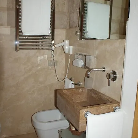 Bed & Breakfast Vico Dei Bolognesi Palazzo Personè Lecce